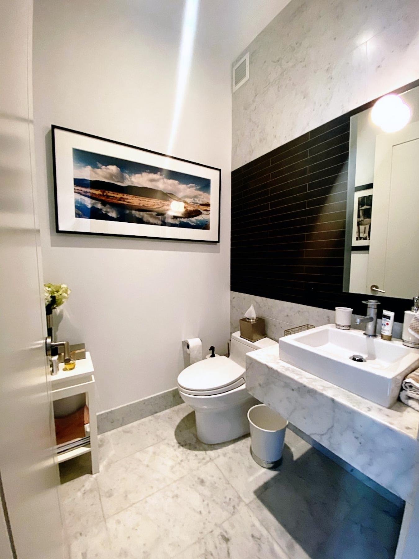 New York, New York, 10023, United States, 2 Bedrooms Bedrooms, ,2 BathroomsBathrooms,Residential,For Sale,1936556