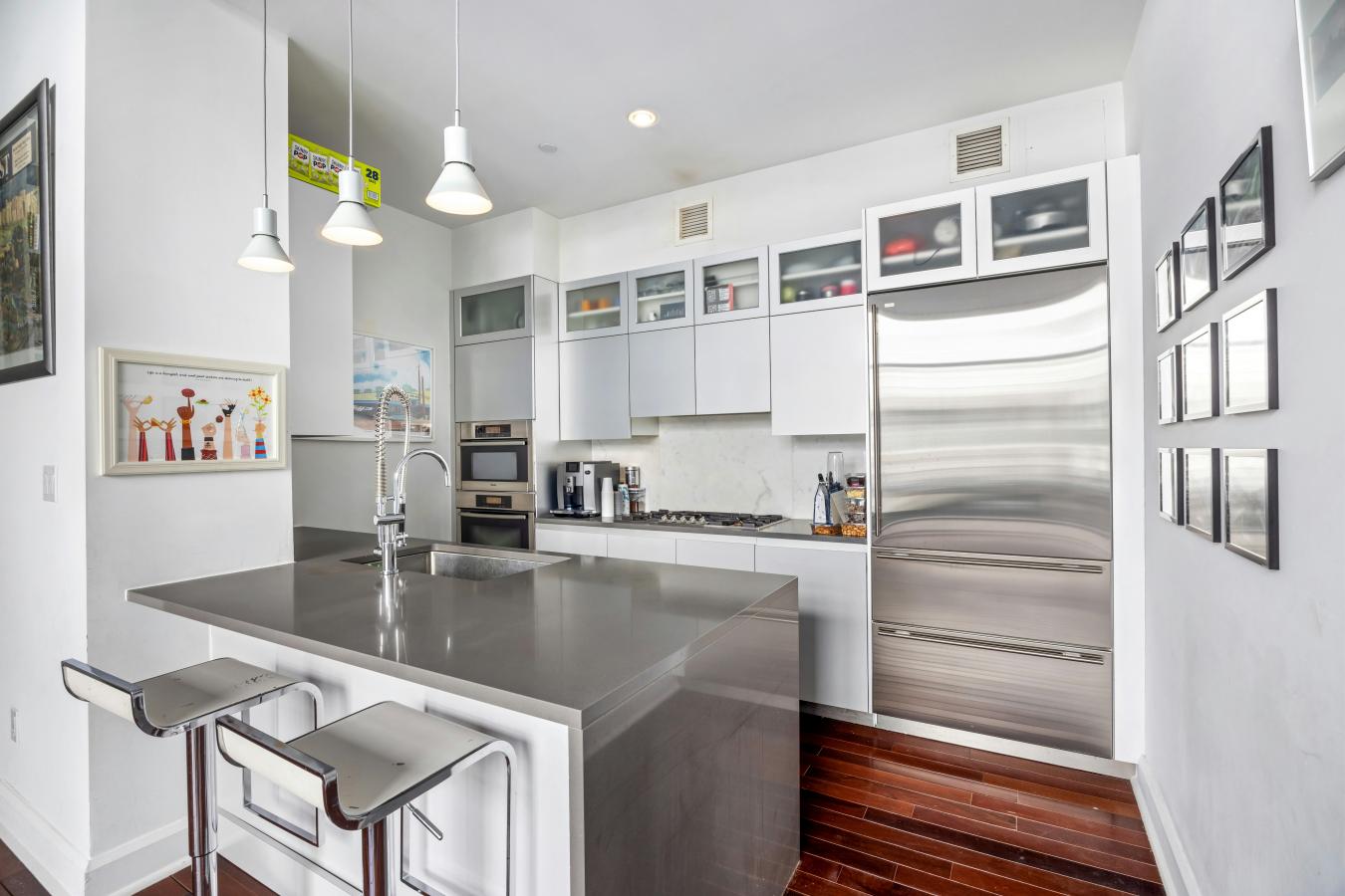 New York, New York, 10023, United States, 2 Bedrooms Bedrooms, ,2 BathroomsBathrooms,Residential,For Sale,1936556