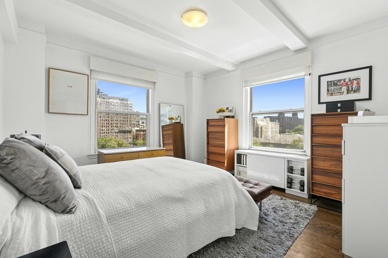 Gramercy Park, New York, 10003, United States, 2 Bedrooms Bedrooms, ,1 BathroomBathrooms,Residential,For Sale,1952712