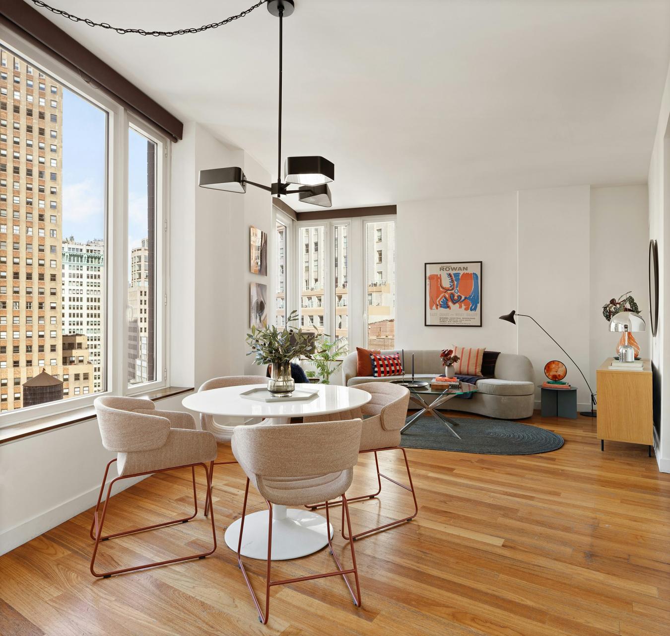 Financial District, New York, 10004, United States, 2 Bedrooms Bedrooms, ,2 BathroomsBathrooms,Residential,For Sale,1936552