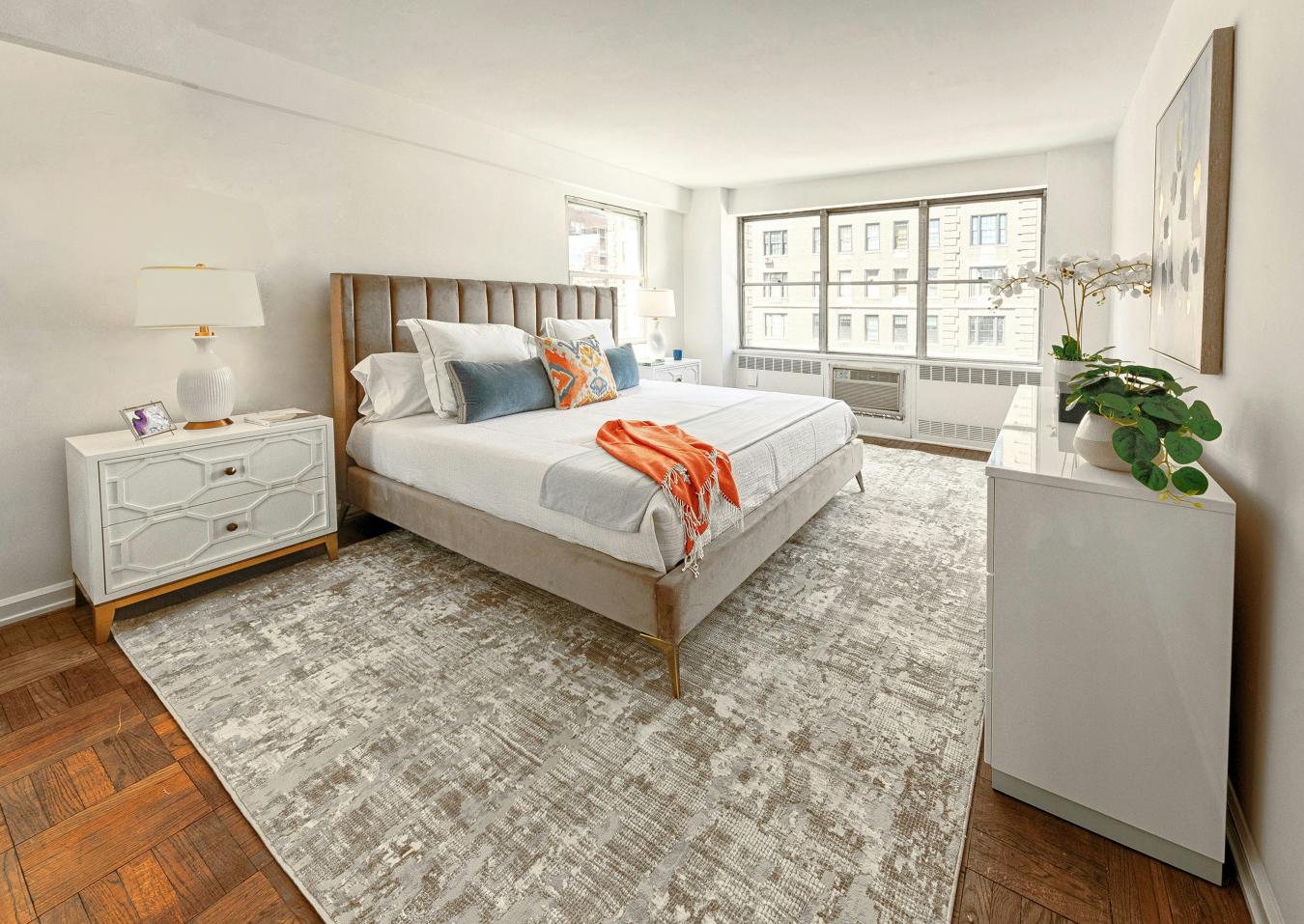 New York, New York, 10022, United States, 2 Bedrooms Bedrooms, ,2 BathroomsBathrooms,Residential,For Sale,1964432