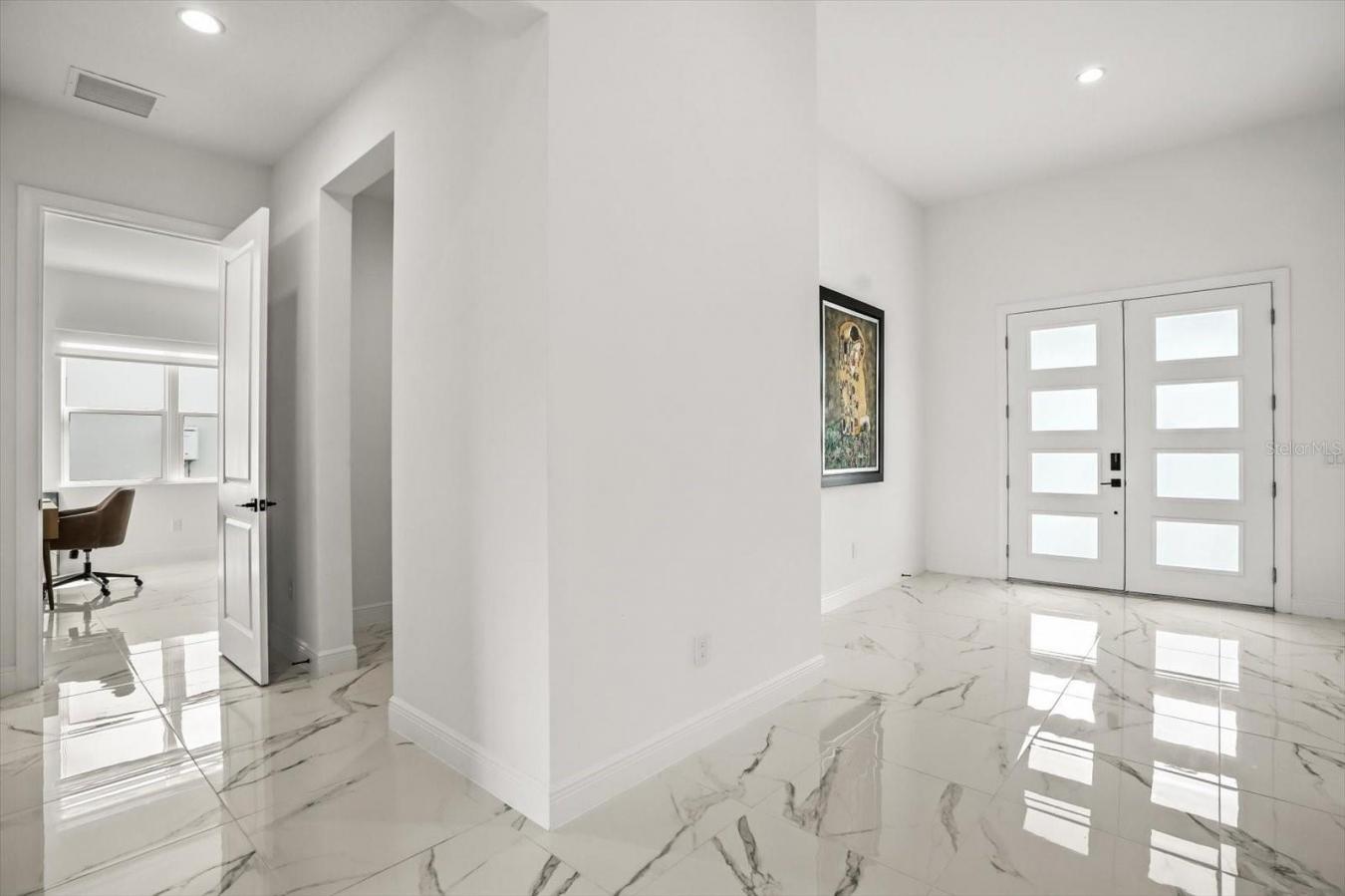 ORLANDO, Orange, 32827, United States, 4 Bedrooms Bedrooms, ,4 BathroomsBathrooms,Residential,For Sale,1936551