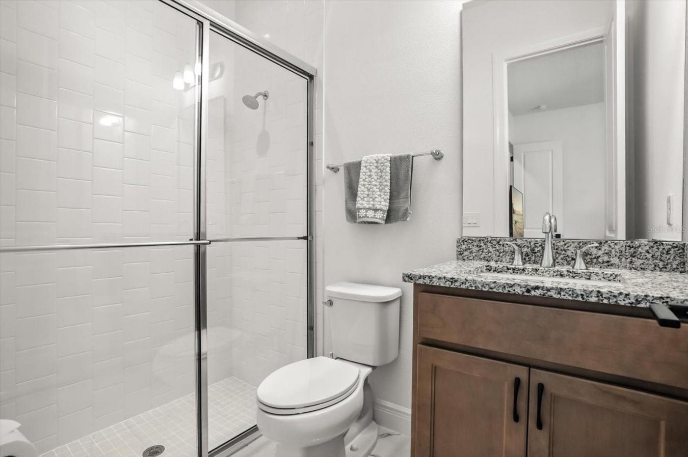 ORLANDO, Orange, 32827, United States, 4 Bedrooms Bedrooms, ,4 BathroomsBathrooms,Residential,For Sale,1936551