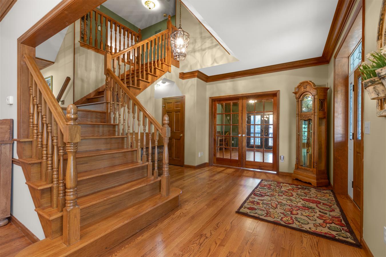 Chesterfield, St Louis, 63017, United States, 4 Bedrooms Bedrooms, ,3 BathroomsBathrooms,Residential,For Sale,1936550