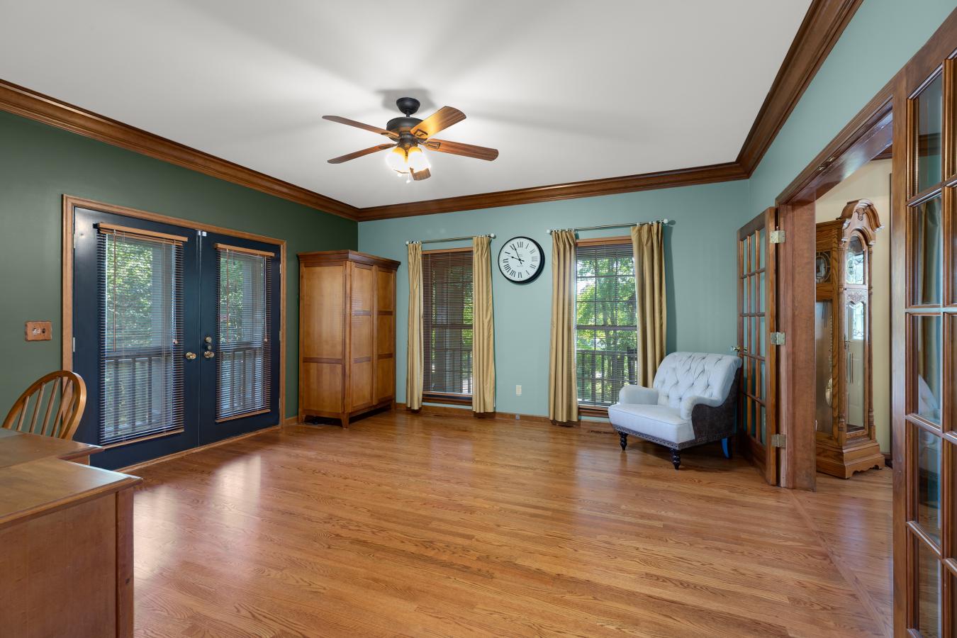 Chesterfield, St Louis, 63017, United States, 4 Bedrooms Bedrooms, ,3 BathroomsBathrooms,Residential,For Sale,1936550