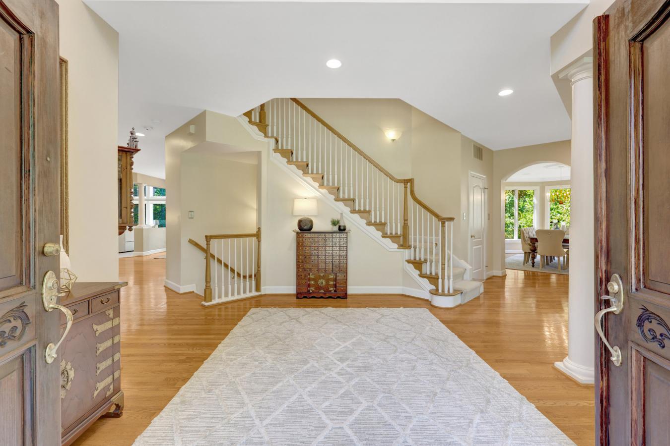 Vienna, Fairfax County, 22182, United States, 5 Bedrooms Bedrooms, ,4 BathroomsBathrooms,Residential,For Sale,1936549