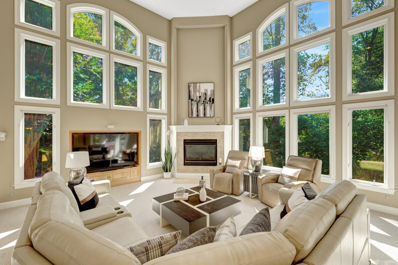 Vienna, Fairfax County, 22182, United States, 5 Bedrooms Bedrooms, ,4 BathroomsBathrooms,Residential,For Sale,1936549