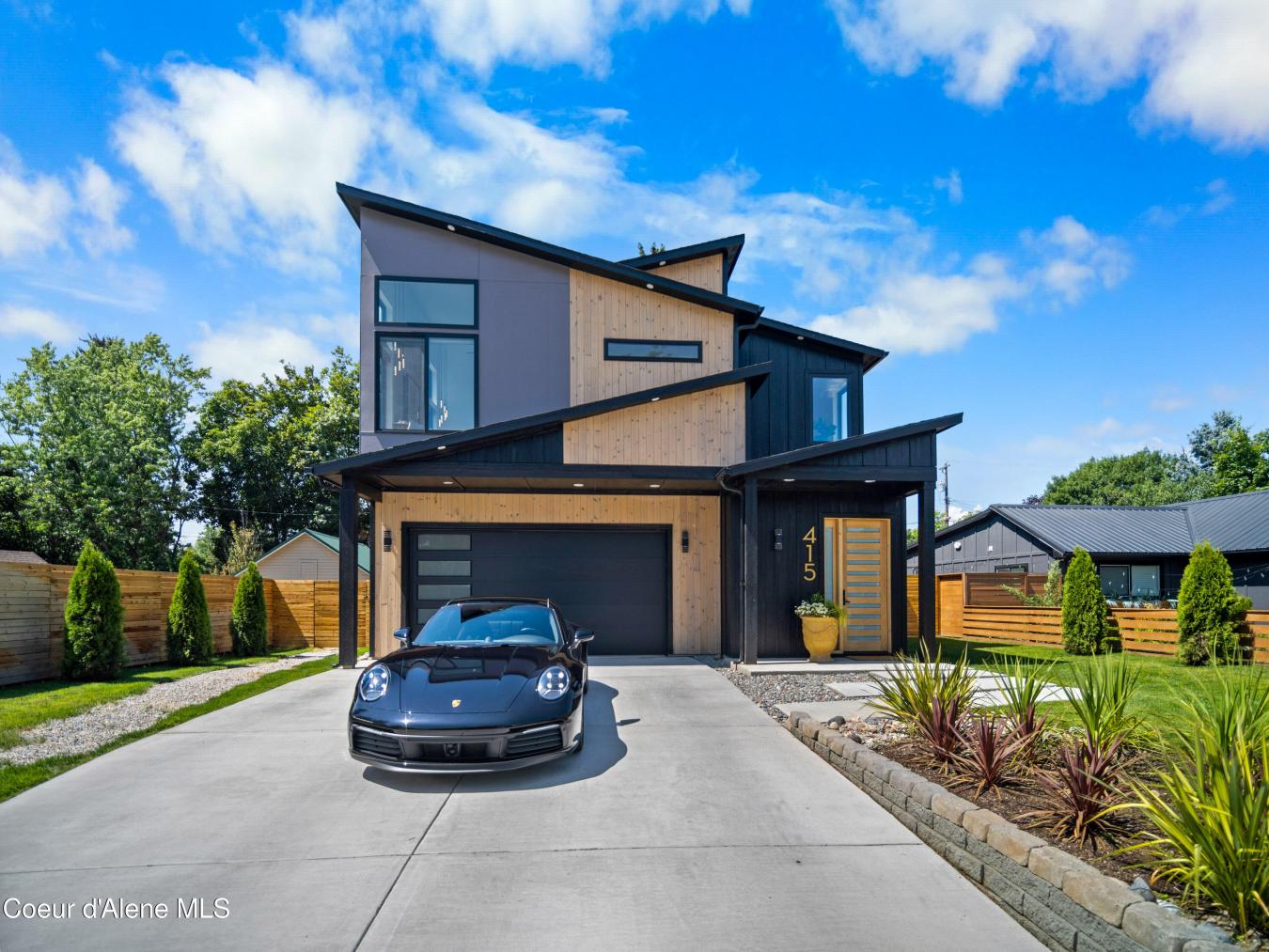 Coeur d'Alene, Kootenai, 83814, United States, 4 Bedrooms Bedrooms, ,2 BathroomsBathrooms,Residential,For Sale,1936547