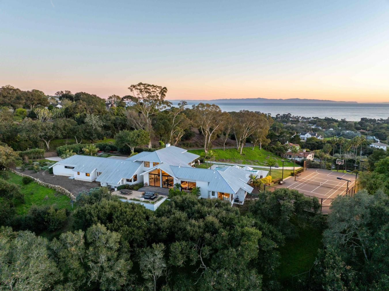 SANTA BARBARA, Santa Barbara, 93110, United States, 5 Bedrooms Bedrooms, ,6 BathroomsBathrooms,Residential,For Sale,1936546