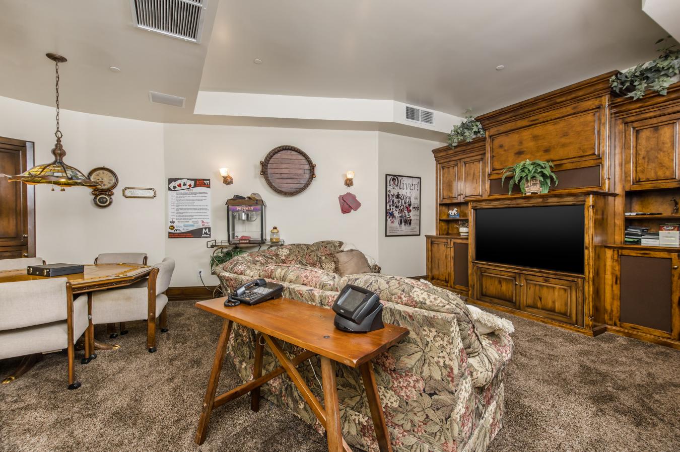 Calabasas, Los Angeles, 91302, United States, 6 Bedrooms Bedrooms, ,10 BathroomsBathrooms,Residential,For Sale,1936543