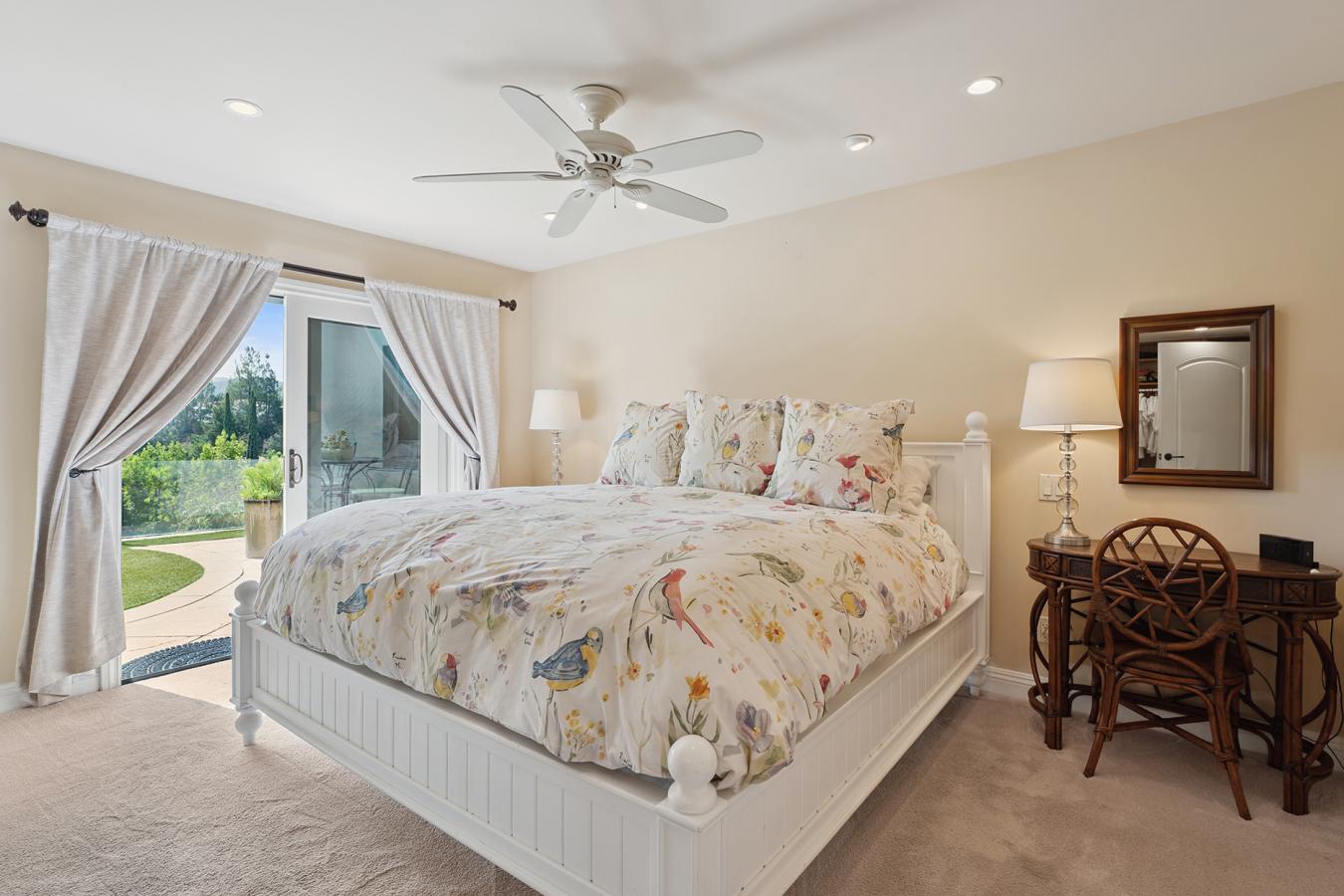 Calabasas, California, 91302, United States, 4 Bedrooms Bedrooms, ,5 BathroomsBathrooms,Residential,For Sale,1936544