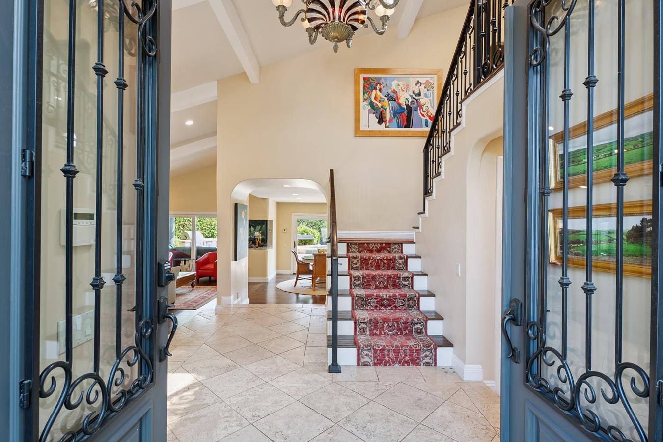 Calabasas, California, 91302, United States, 4 Bedrooms Bedrooms, ,5 BathroomsBathrooms,Residential,For Sale,1936544