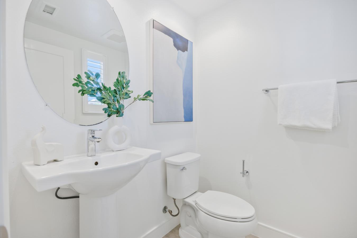 Irvine, California, 92618, United States, 3 Bedrooms Bedrooms, ,3 BathroomsBathrooms,Residential,For Sale,1936542