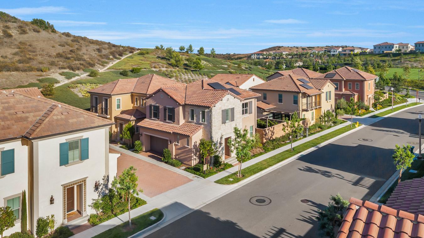 Irvine, California, 92618, United States, 3 Bedrooms Bedrooms, ,3 BathroomsBathrooms,Residential,For Sale,1936542