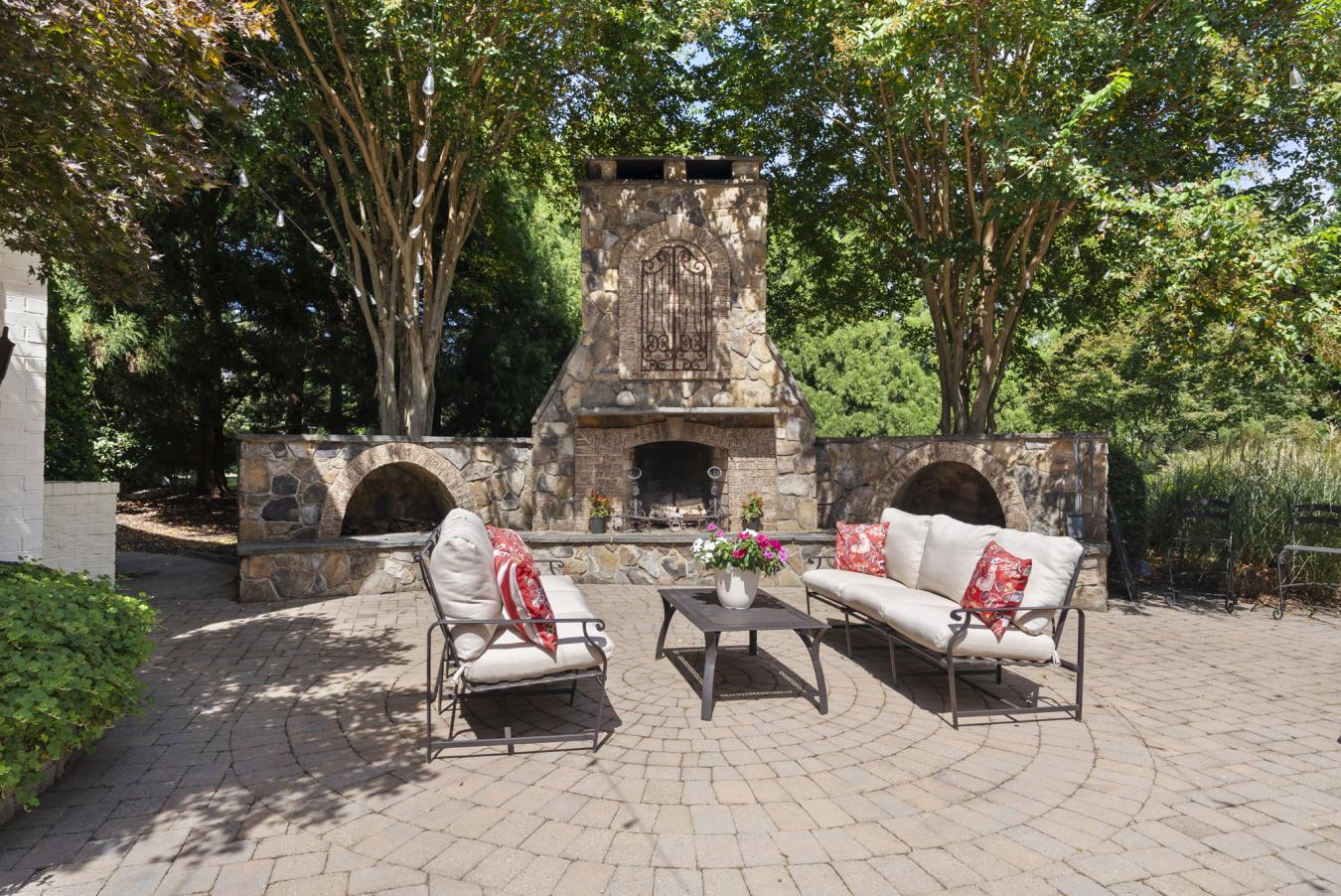 Raleigh, North Carolina, 27613, United States, 4 Bedrooms Bedrooms, ,5 BathroomsBathrooms,Residential,For Sale,1936289