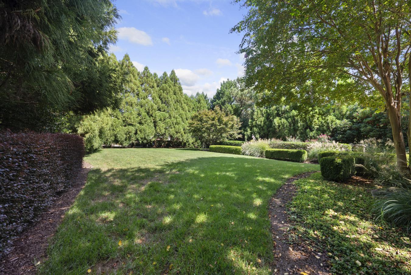 Raleigh, North Carolina, 27613, United States, 4 Bedrooms Bedrooms, ,5 BathroomsBathrooms,Residential,For Sale,1936289