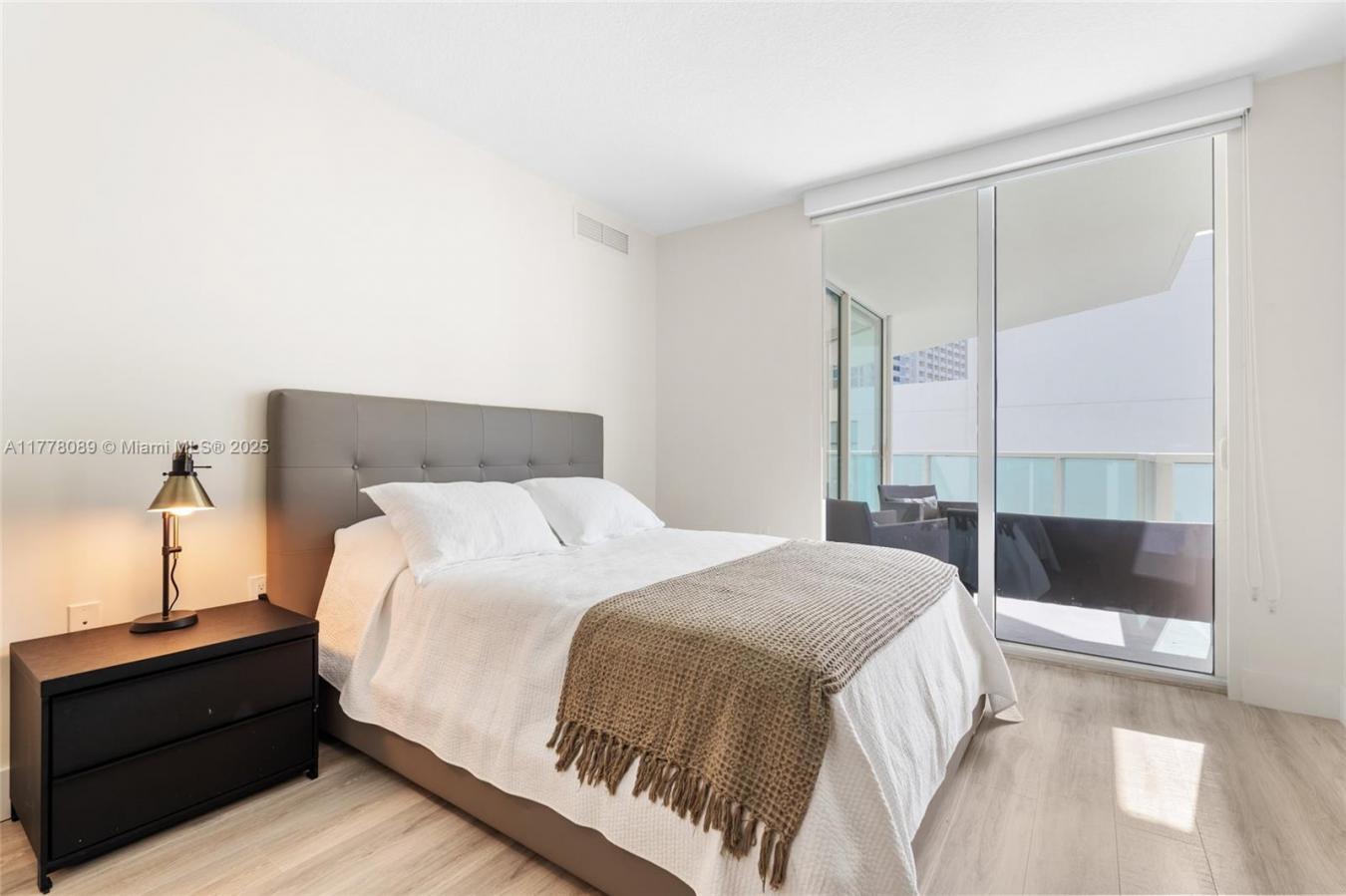 Sunny Isles Beach, Miami-Dade County, 33160, United States, 3 Bedrooms Bedrooms, ,2 BathroomsBathrooms,Residential,For Sale,1936540
