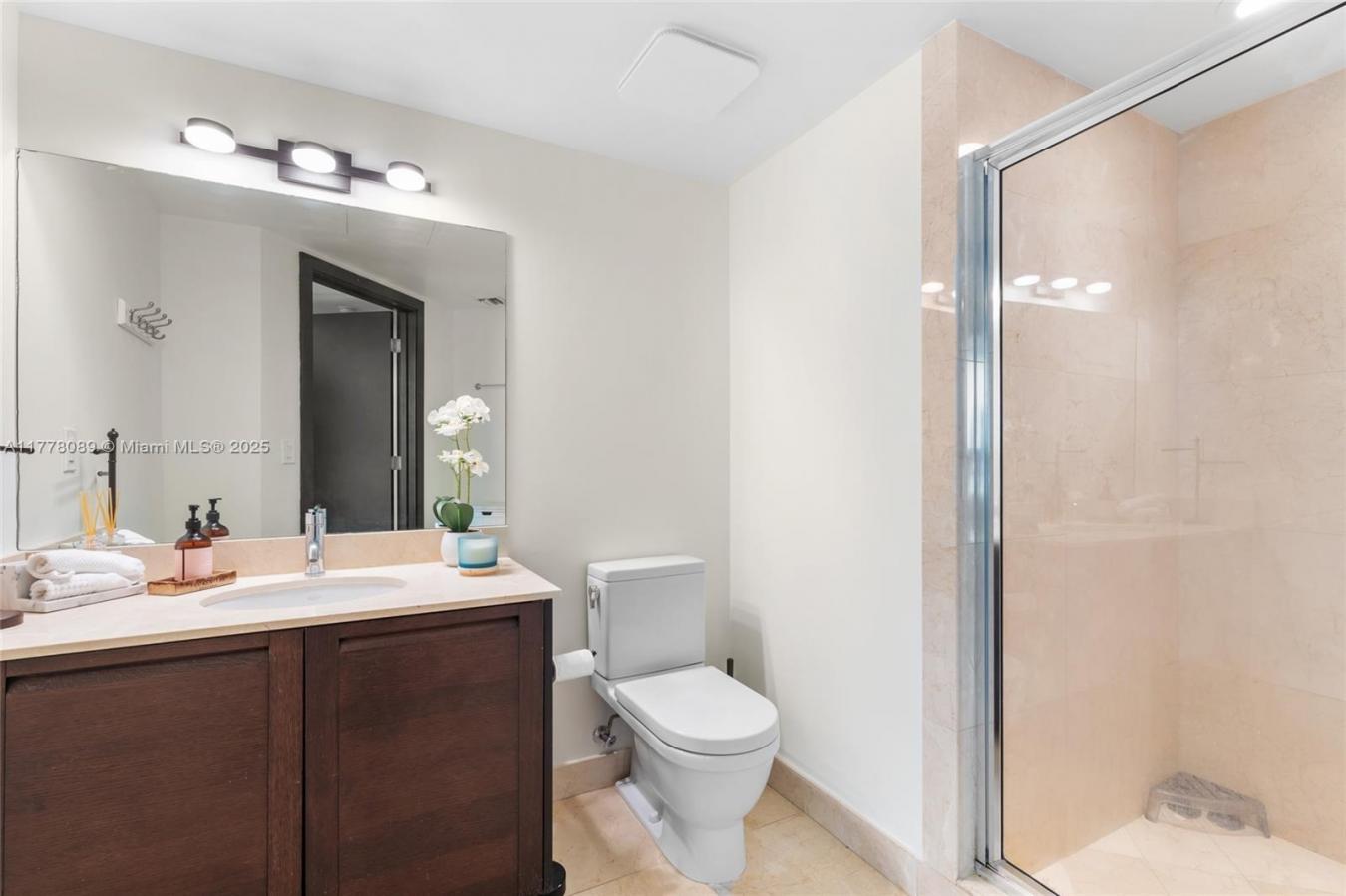Sunny Isles Beach, Miami-Dade County, 33160, United States, 3 Bedrooms Bedrooms, ,2 BathroomsBathrooms,Residential,For Sale,1936540