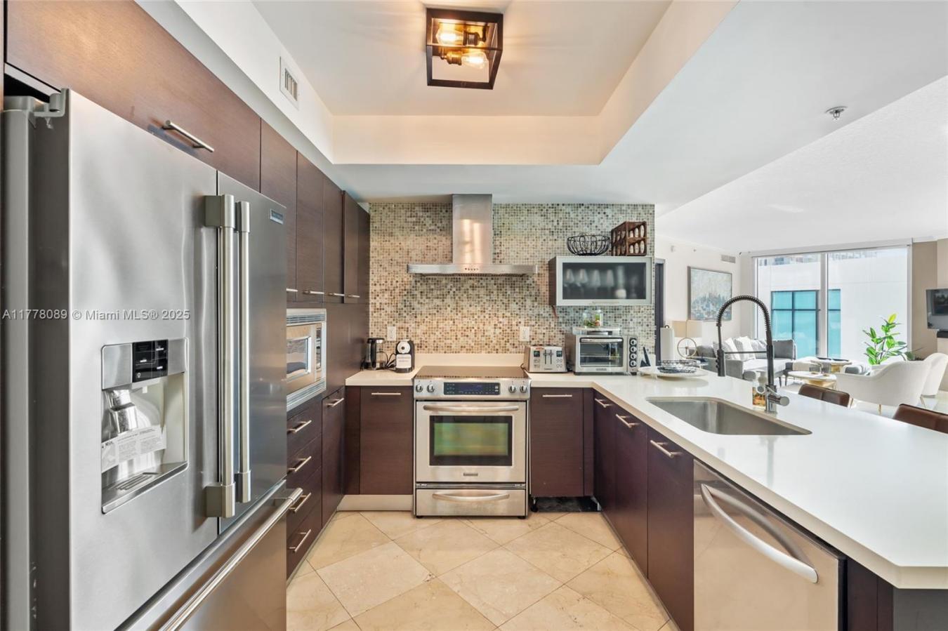 Sunny Isles Beach, Miami-Dade County, 33160, United States, 3 Bedrooms Bedrooms, ,2 BathroomsBathrooms,Residential,For Sale,1936540