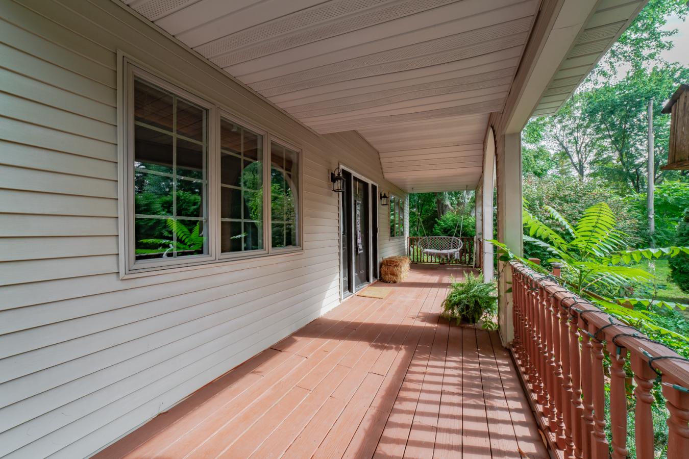 Ortonville, Oakland, 48462, United States, 5 Bedrooms Bedrooms, ,4 BathroomsBathrooms,Residential,For Sale,1938517