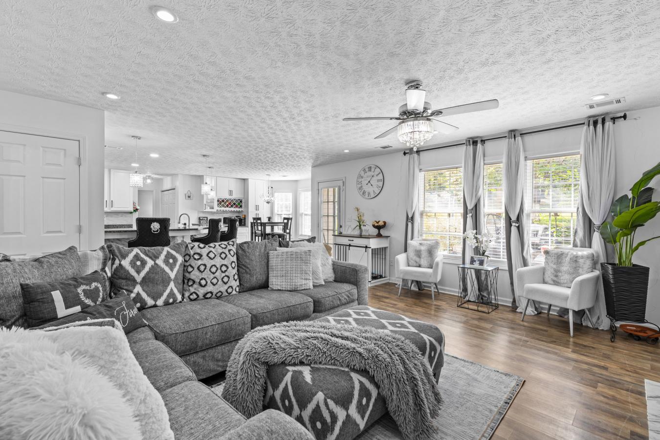 Dacula, Gwinnett County, 30019, United States, 5 Bedrooms Bedrooms, ,4 BathroomsBathrooms,Residential,For Sale,1938513