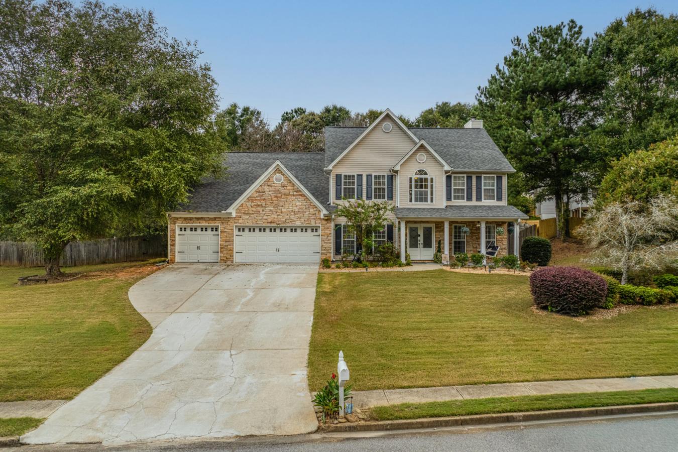 Dacula, Gwinnett County, 30019, United States, 5 Bedrooms Bedrooms, ,4 BathroomsBathrooms,Residential,For Sale,1938513
