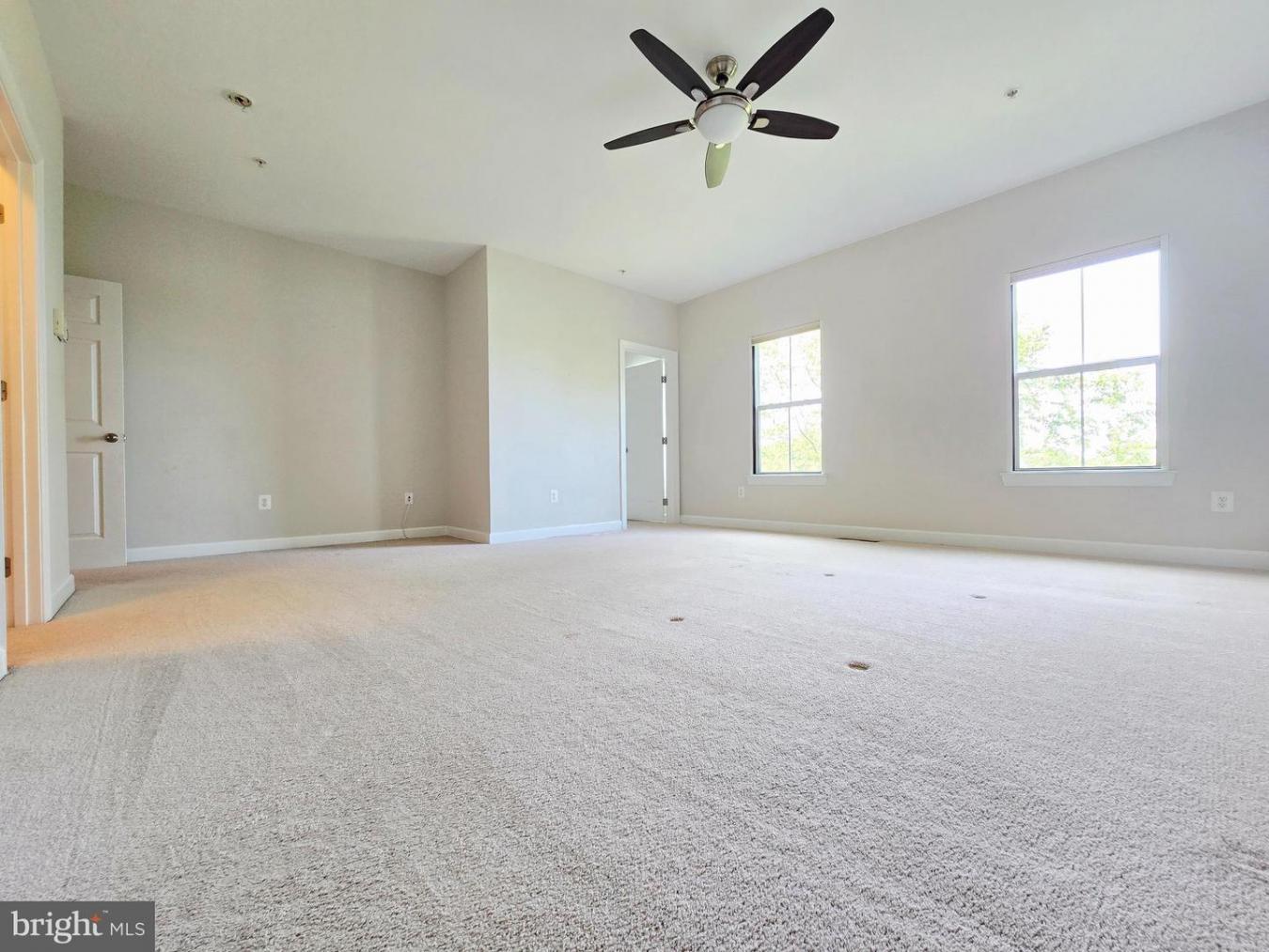 Gaithersburg, Montgomery, MD, 20878, United States, 3 Bedrooms Bedrooms, ,2 BathroomsBathrooms,Residential,For Sale,1938511