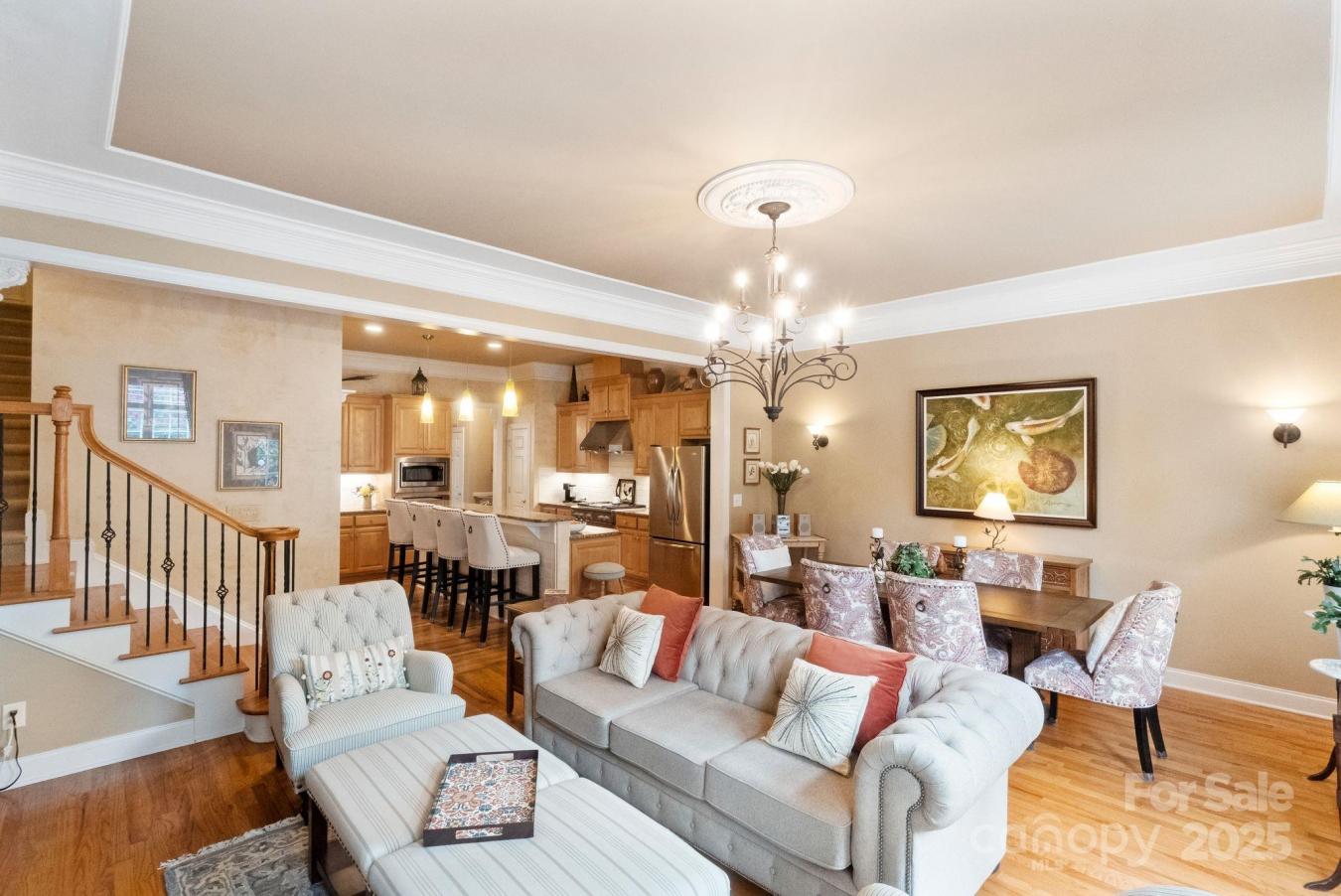 Charlotte, Mecklenburg, 28226, United States, 3 Bedrooms Bedrooms, ,3 BathroomsBathrooms,Residential,For Sale,1938512