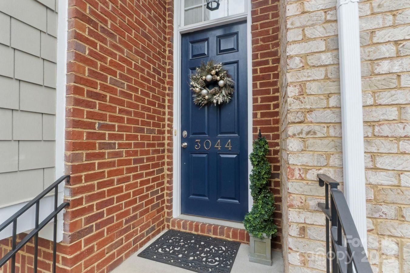 Charlotte, Mecklenburg, 28226, United States, 3 Bedrooms Bedrooms, ,3 BathroomsBathrooms,Residential,For Sale,1938512