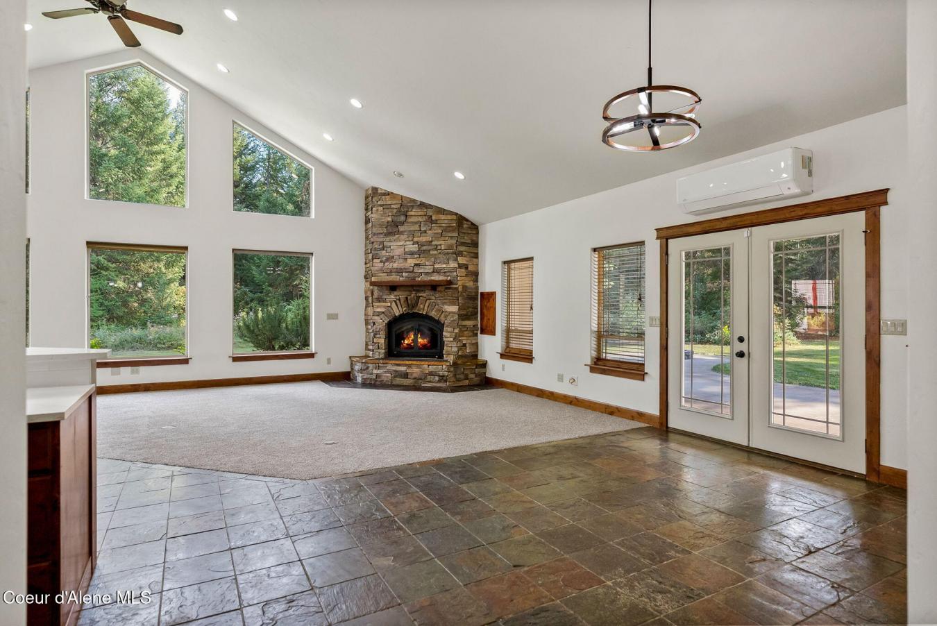 Athol, Kootenai, 83801, United States, 4 Bedrooms Bedrooms, ,3 BathroomsBathrooms,Residential,For Sale,1938510