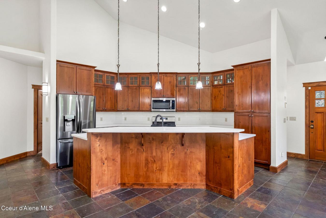 Athol, Kootenai, 83801, United States, 4 Bedrooms Bedrooms, ,3 BathroomsBathrooms,Residential,For Sale,1938510