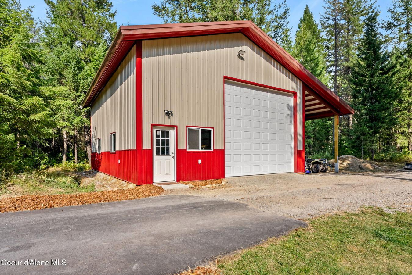 Athol, Kootenai, 83801, United States, 4 Bedrooms Bedrooms, ,3 BathroomsBathrooms,Residential,For Sale,1938510