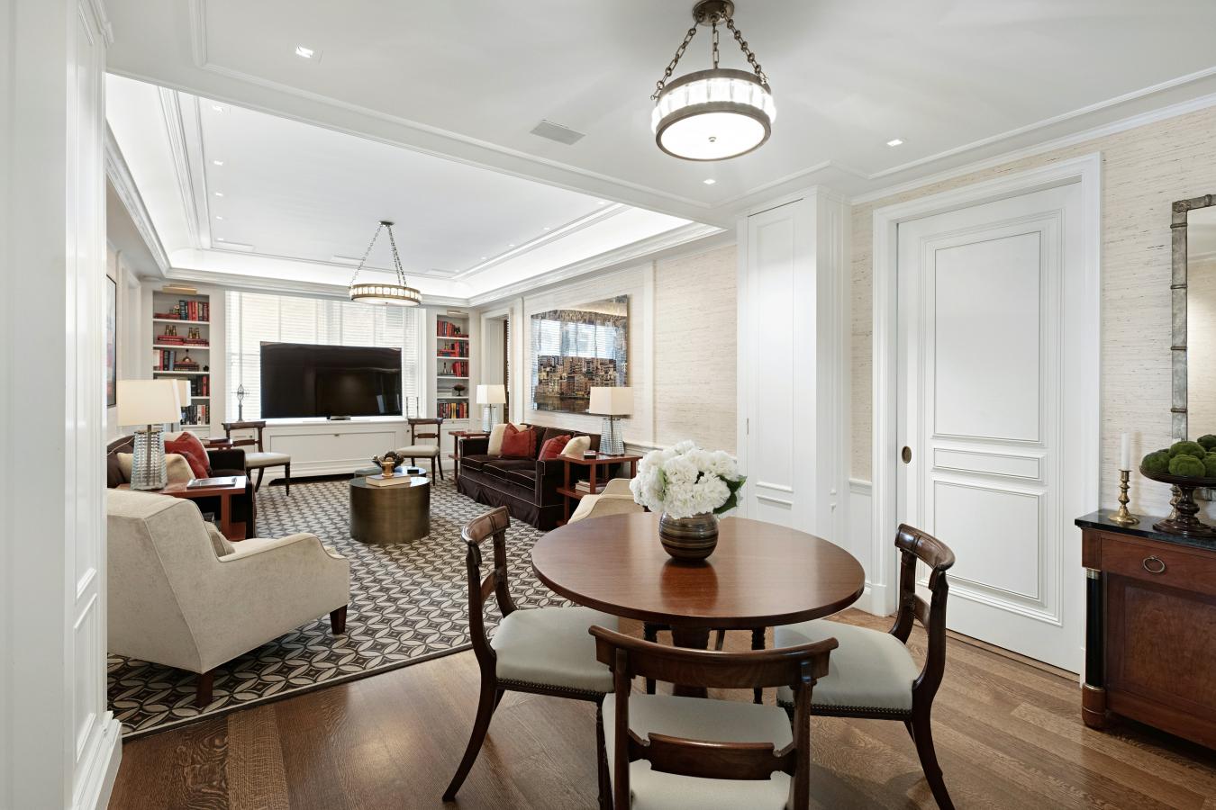 New York, New York, 10021, United States, 5 Bedrooms Bedrooms, ,4 BathroomsBathrooms,Residential,For Sale,1936663