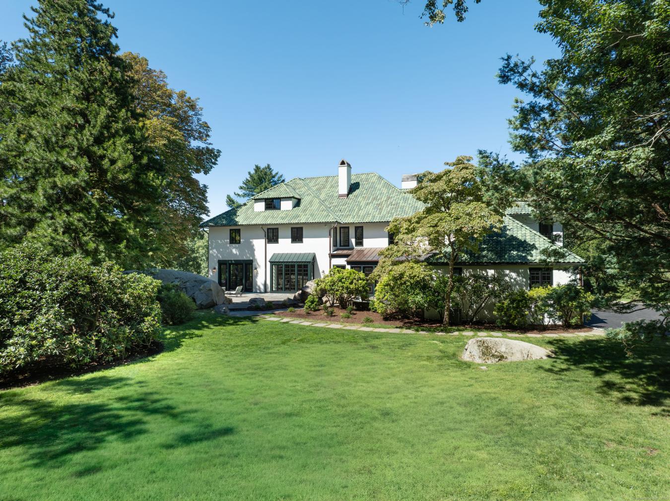 Darien, Connecticut, 06820, United States, 7 Bedrooms Bedrooms, ,7 BathroomsBathrooms,Residential,For Sale,1936662