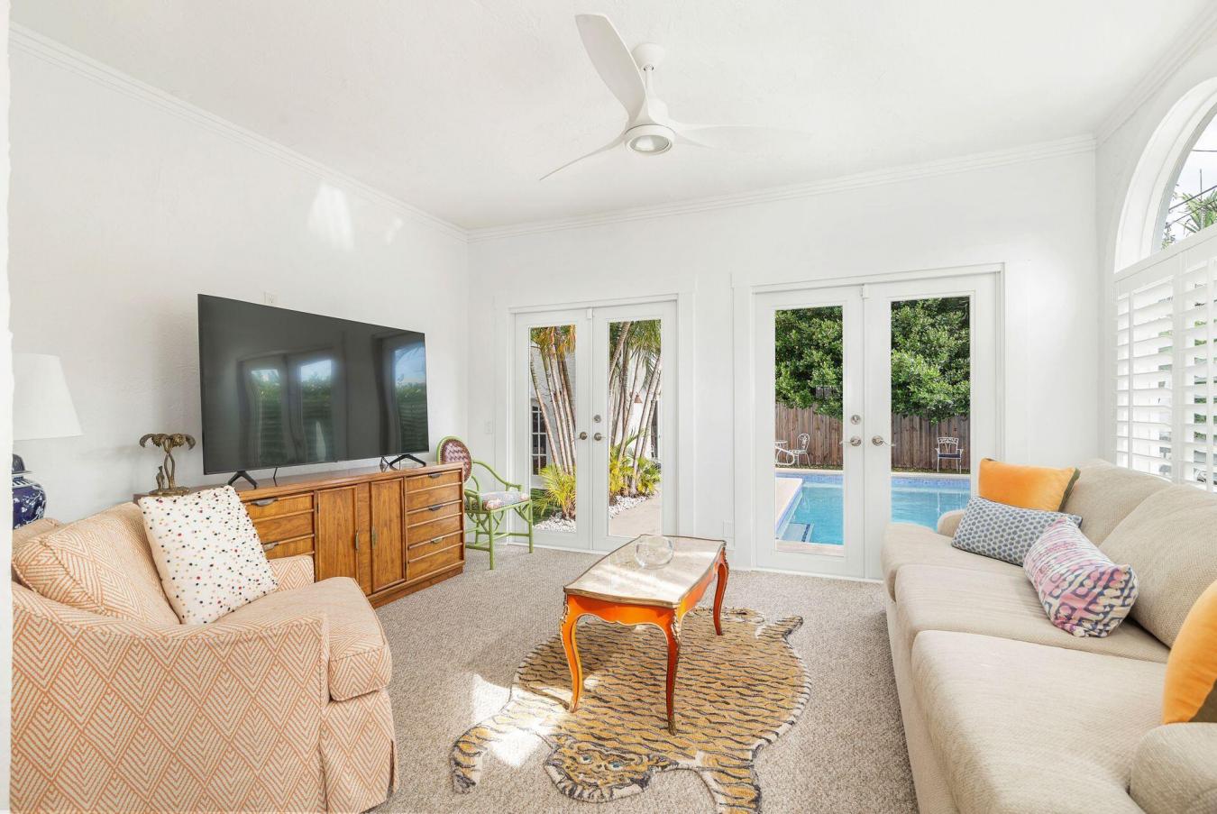 West Palm Beach, Florida, 33405, United States, 4 Bedrooms Bedrooms, ,3 BathroomsBathrooms,Residential,For Sale,1936658