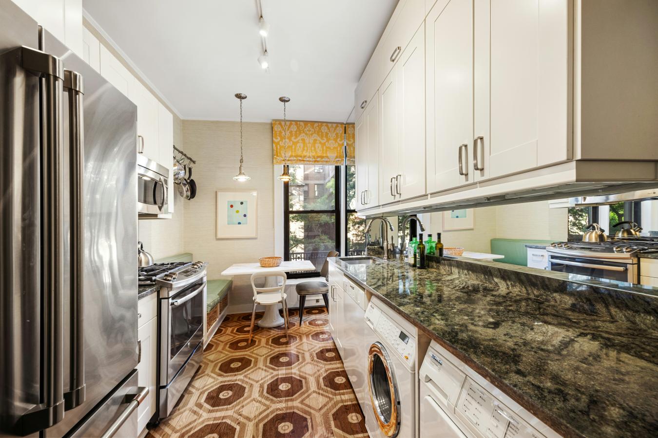 New York, New York, 10025, United States, 3 Bedrooms Bedrooms, ,2 BathroomsBathrooms,Residential,For Sale,2000174