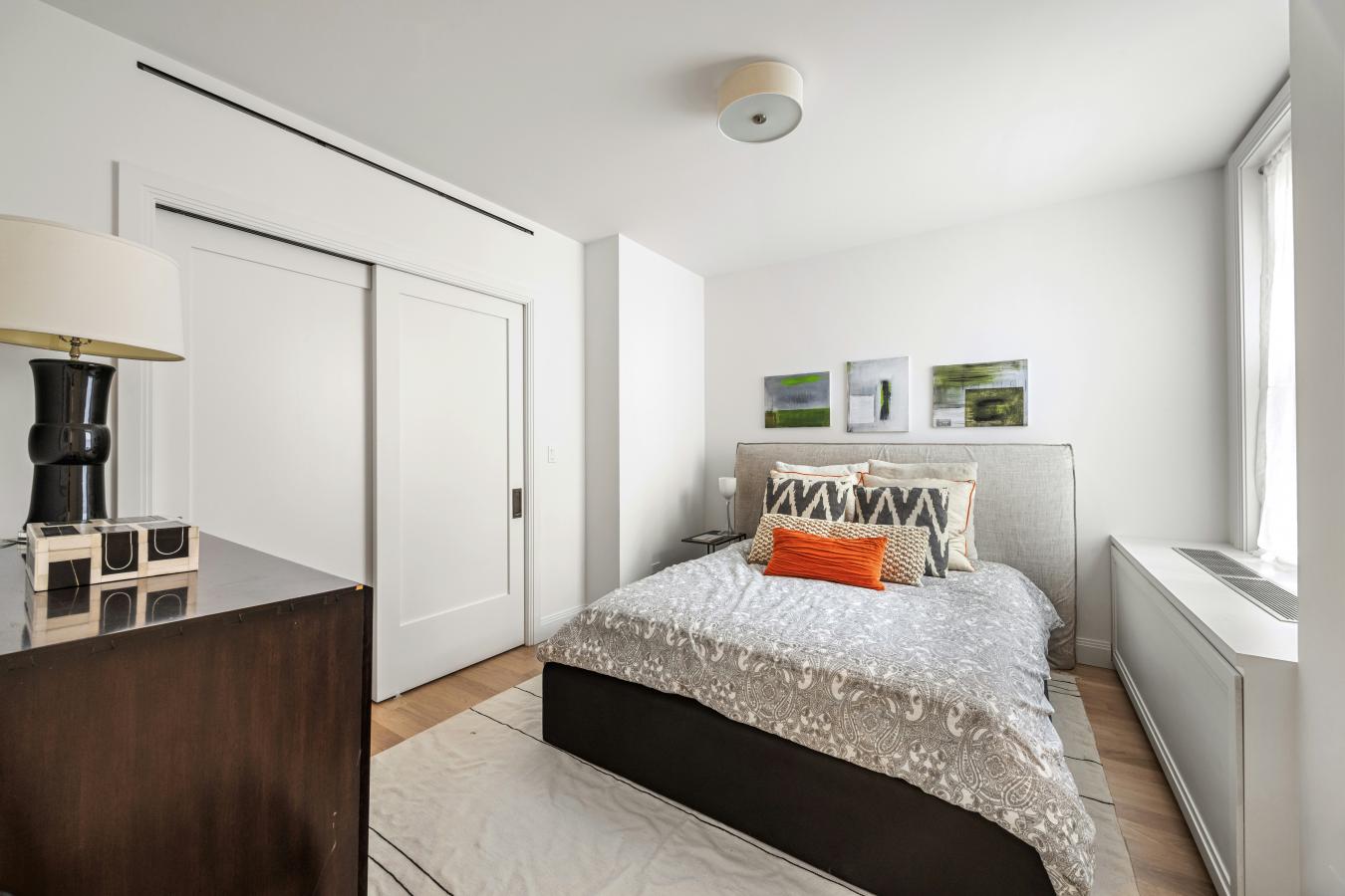 New York, New York, 10128, United States, 3 Bedrooms Bedrooms, ,3 BathroomsBathrooms,Residential,For Sale,1936656