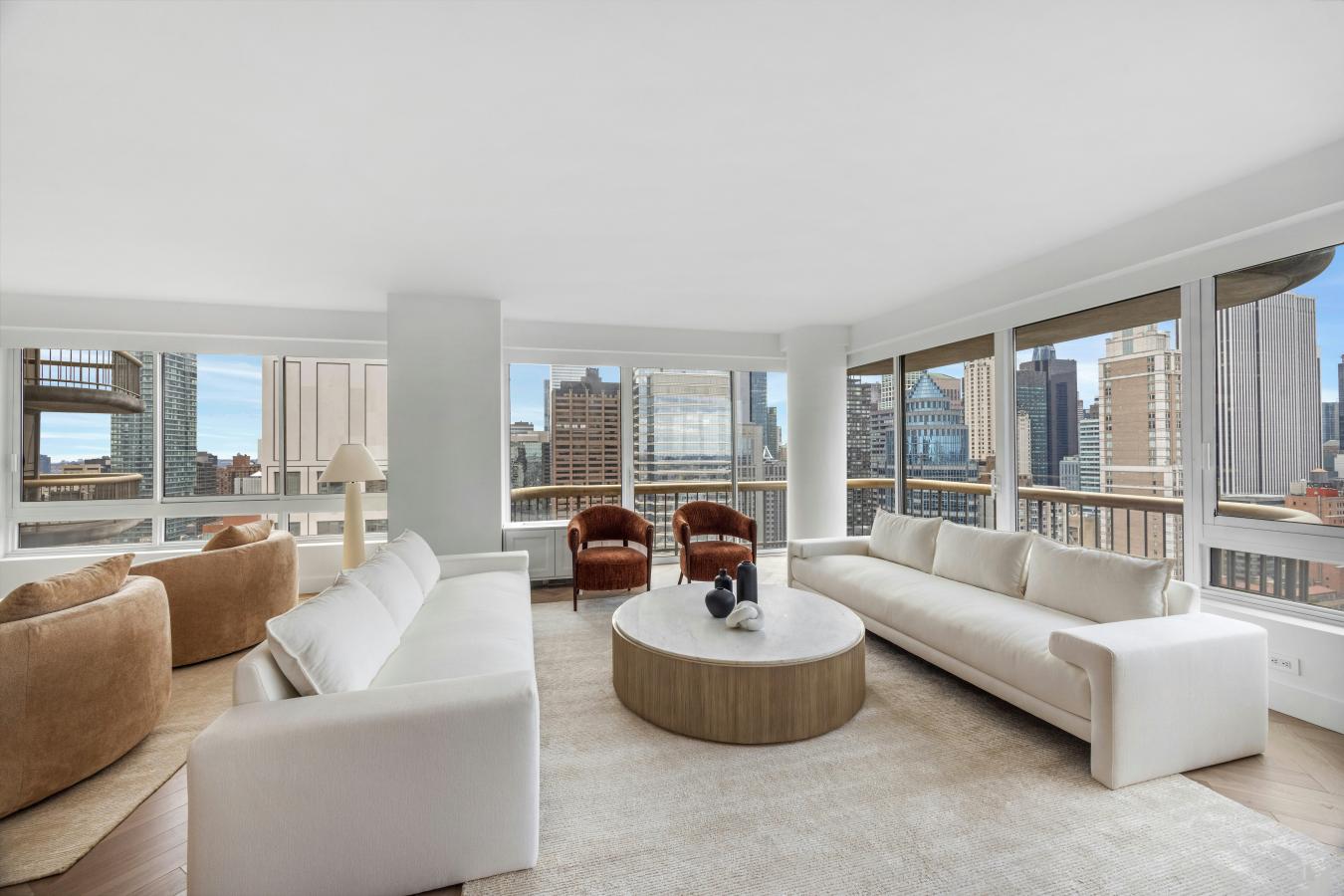 New York, New York, 10065, United States, 2 Bedrooms Bedrooms, ,2 BathroomsBathrooms,Residential,For Sale,1938508