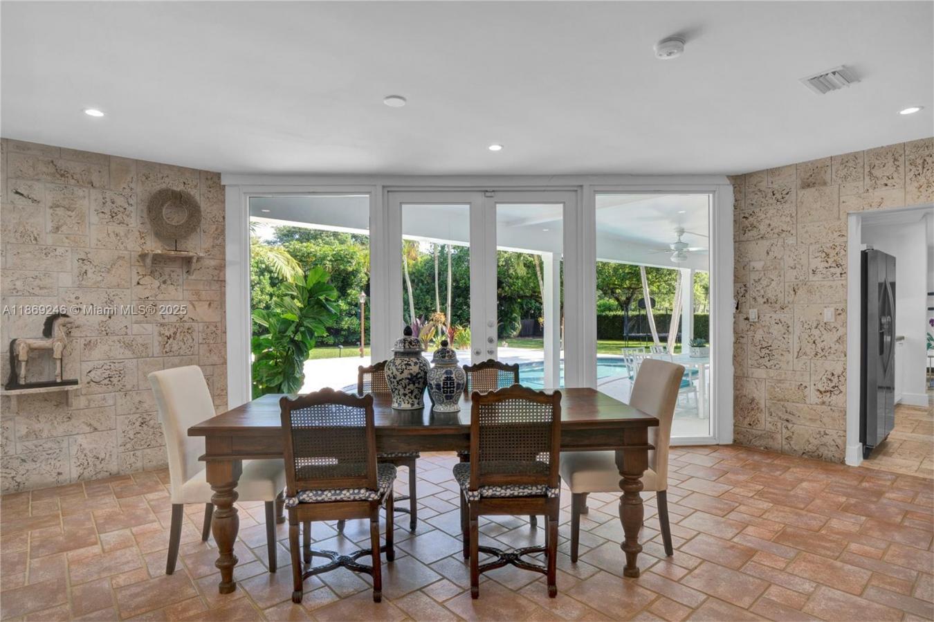 Miami, Florida, 33176, United States, 4 Bedrooms Bedrooms, ,3 BathroomsBathrooms,Residential,For Sale,1943961