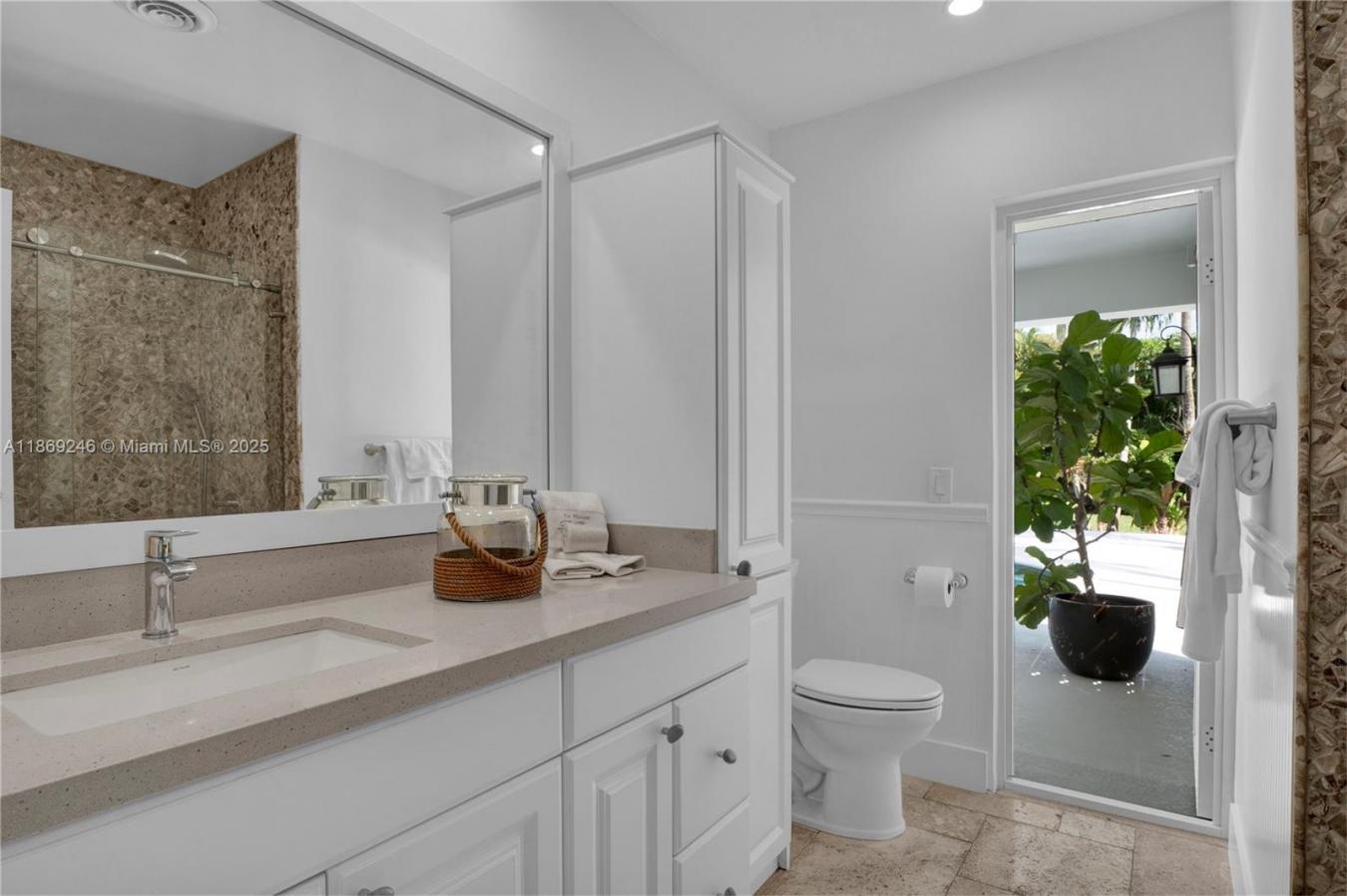 Miami, Florida, 33176, United States, 4 Bedrooms Bedrooms, ,3 BathroomsBathrooms,Residential,For Sale,1943961