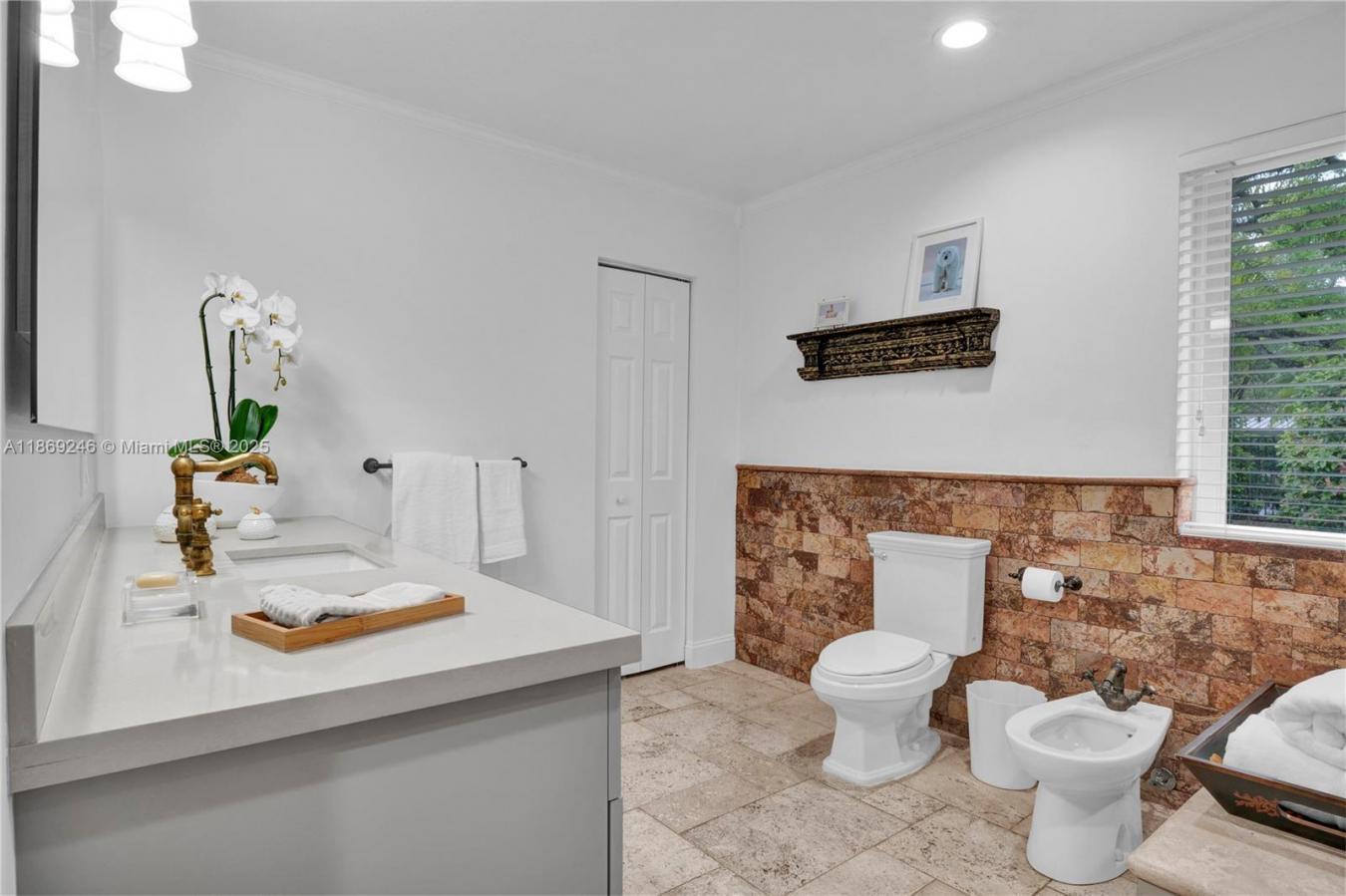 Miami, Florida, 33176, United States, 4 Bedrooms Bedrooms, ,3 BathroomsBathrooms,Residential,For Sale,1943961