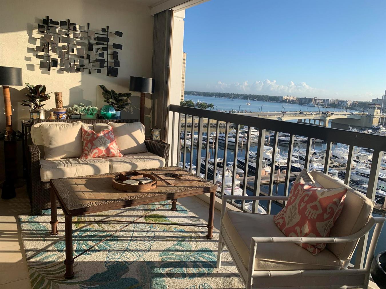 West Palm Beach, Florida, 33401, United States, 2 Bedrooms Bedrooms, ,2 BathroomsBathrooms,Residential,For Sale,1938499