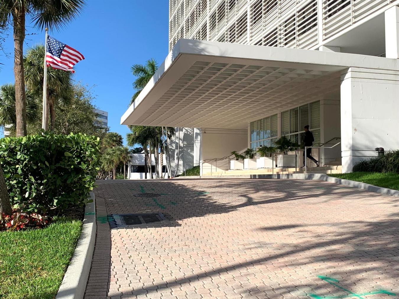 West Palm Beach, Florida, 33401, United States, 2 Bedrooms Bedrooms, ,2 BathroomsBathrooms,Residential,For Sale,1938499