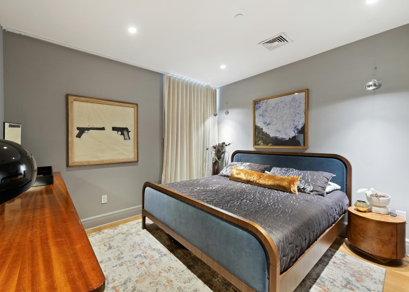 Vinegar Hill, New York, 11201, United States, 2 Bedrooms Bedrooms, ,2 BathroomsBathrooms,Residential,For Sale,1938498