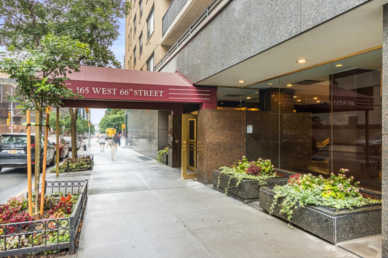 New York, New York, 10023, United States, 2 Bedrooms Bedrooms, ,1 BathroomBathrooms,Residential,For Sale,1938489