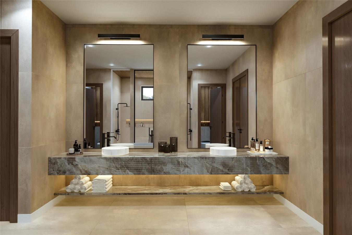 Lago Vista, Travis, 78645, United States, 5 Bedrooms Bedrooms, ,5 BathroomsBathrooms,Residential,For Sale,1938486