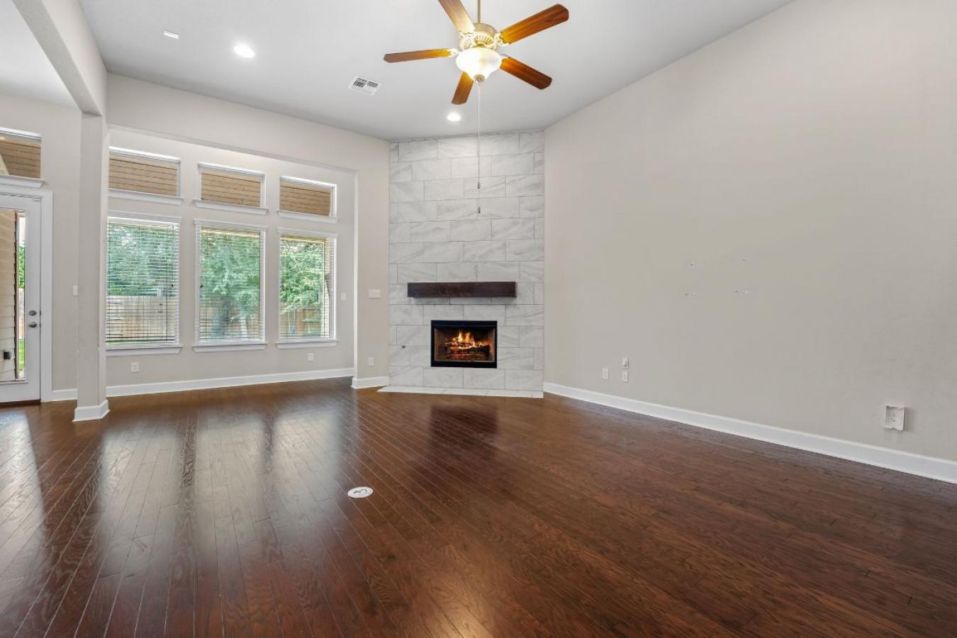 Round Rock, Williamson, 78681, United States, 4 Bedrooms Bedrooms, ,3 BathroomsBathrooms,Residential,For Sale,1938485