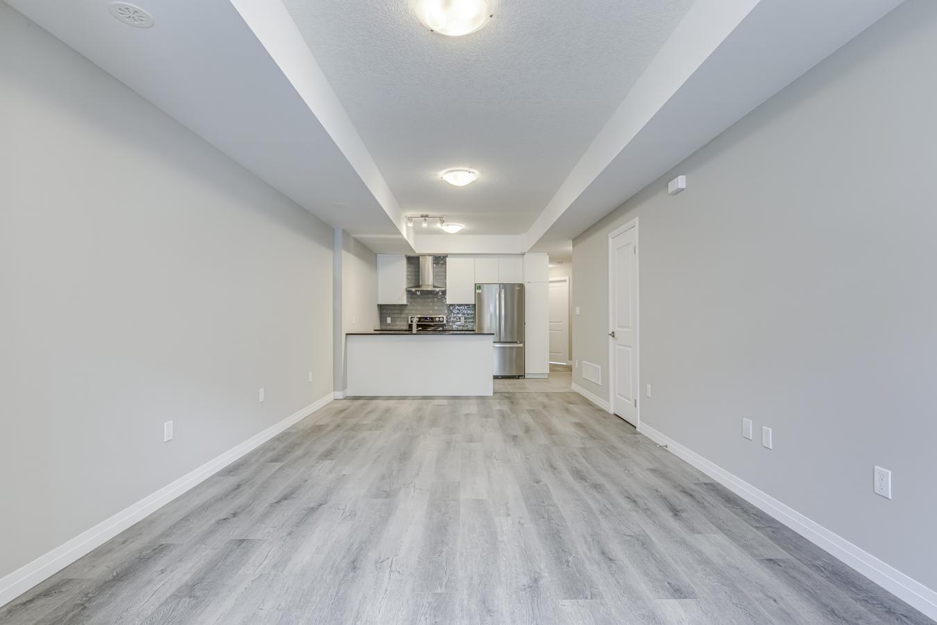 Guelph, ON, N1L 1B3, Canada, 2 Bedrooms Bedrooms, ,2 BathroomsBathrooms,Residential,For Sale,1938484
