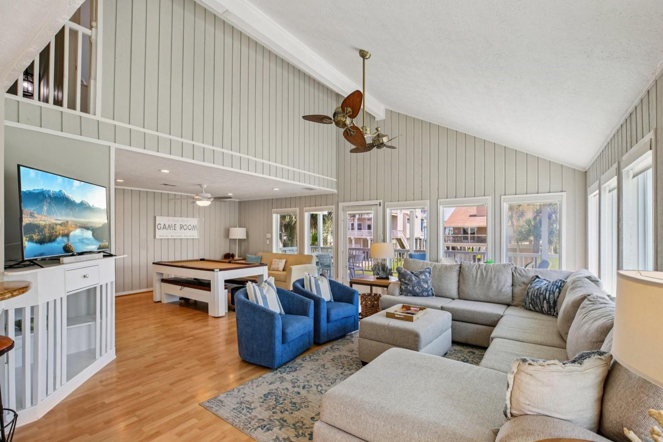 Galveston, Galveston, 77554, United States, 5 Bedrooms Bedrooms, ,3 BathroomsBathrooms,Residential,For Sale,1938483