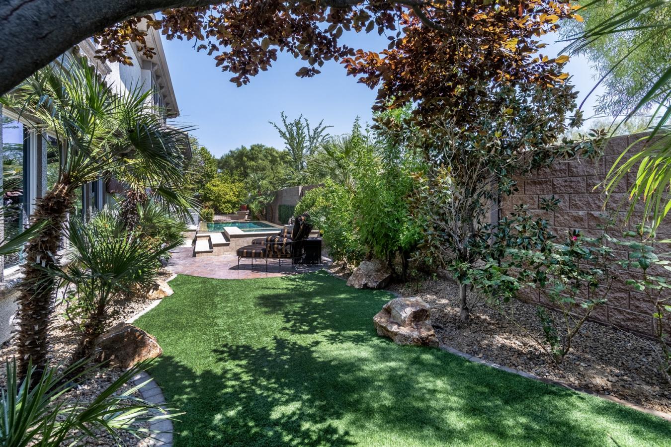 Las Vegas, Clark County, 89129, United States, 4 Bedrooms Bedrooms, ,7 BathroomsBathrooms,Residential,For Sale,1938480